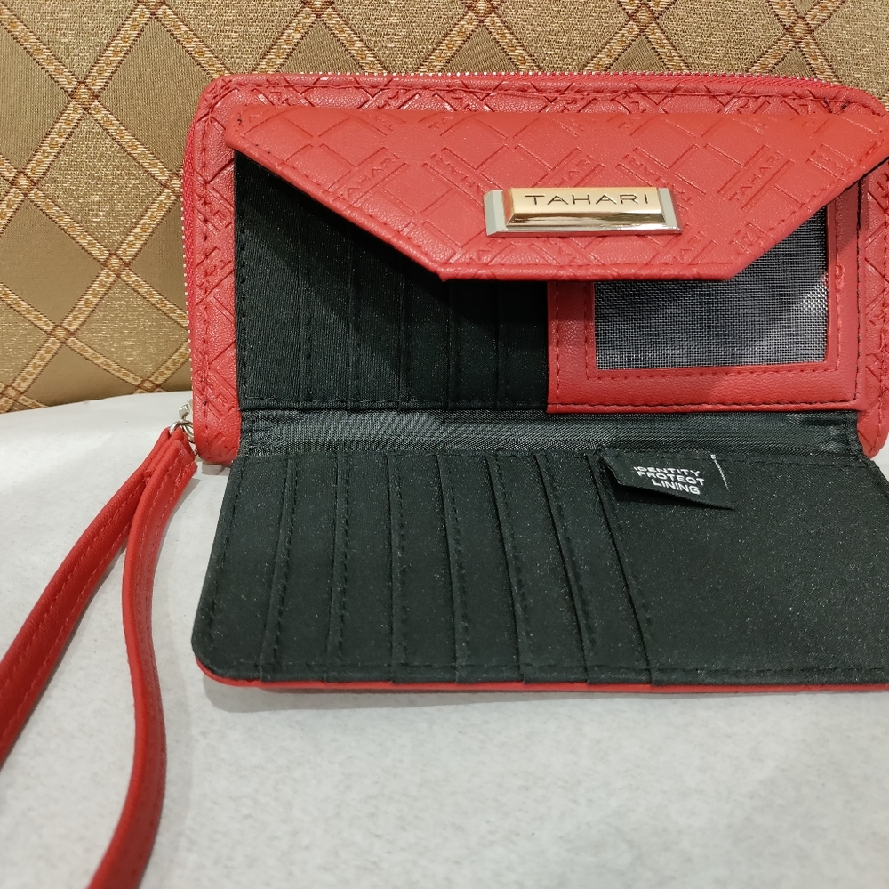 Wallet - Picture 2 of 3